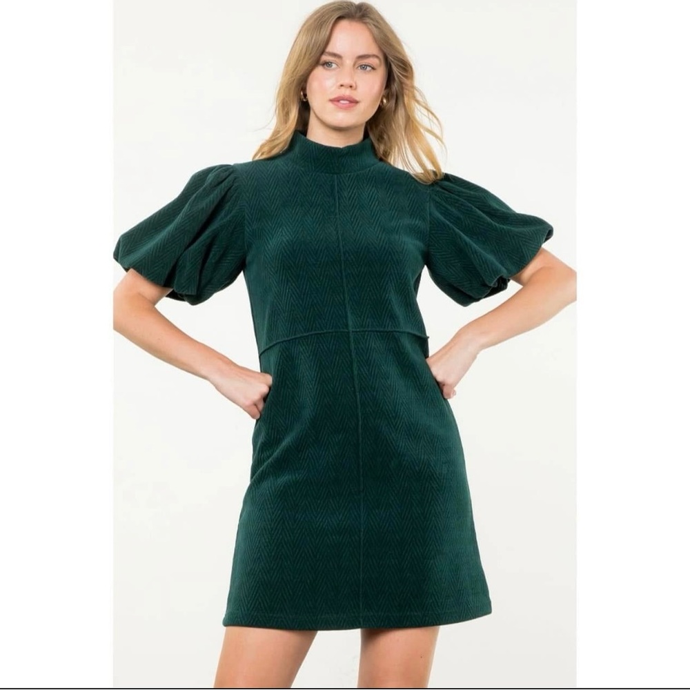 Elegant Green Puff Sleeve Dress
